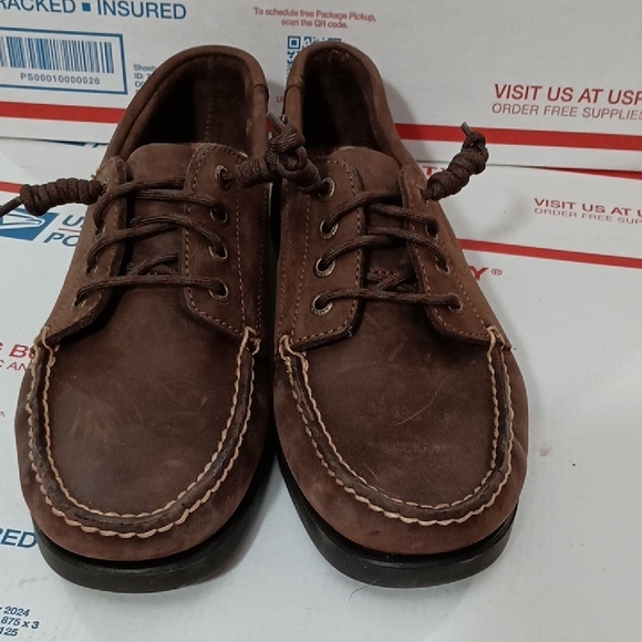 Eastland Women s Brown Leather Shoes Size 7.5 - Picture 2 of 10
